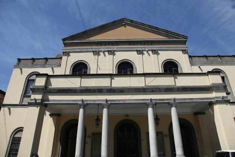 BUSTO ARSIZIO, IL TEATRO SOCIALE CONSOLIDA IL SUO RILANCIO E  PRESENTA LA NUOVA STAGIONE 2026/2027