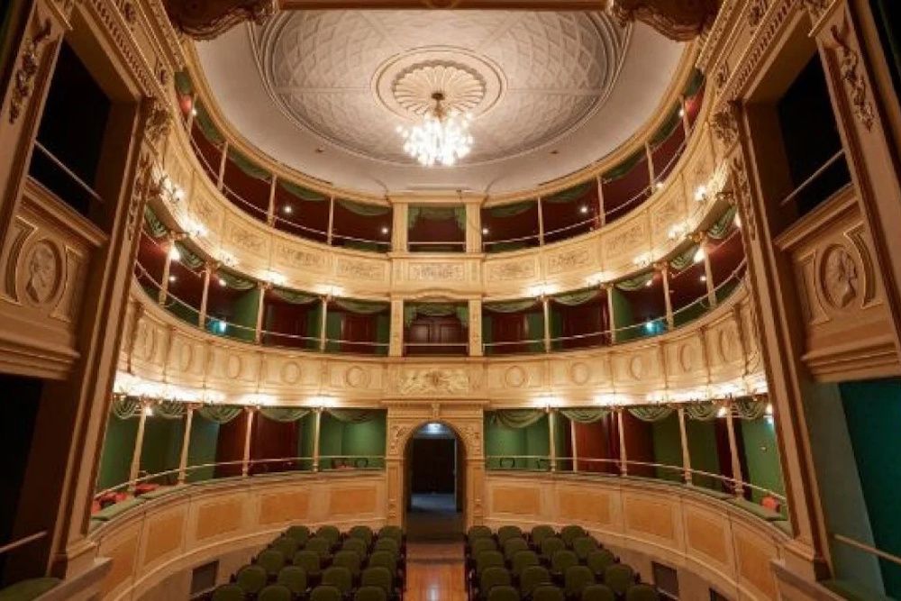 TEATRO GEROLAMO, STAGIONE 2026/2027: APERTI AL MONDO DAL 1908