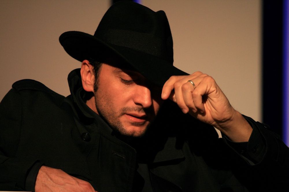 IL TEATRO CORVETTO APRE CON NOVECENTO: CORRADO D'ELIA INAUGURA LA NUOVA STAGIONE